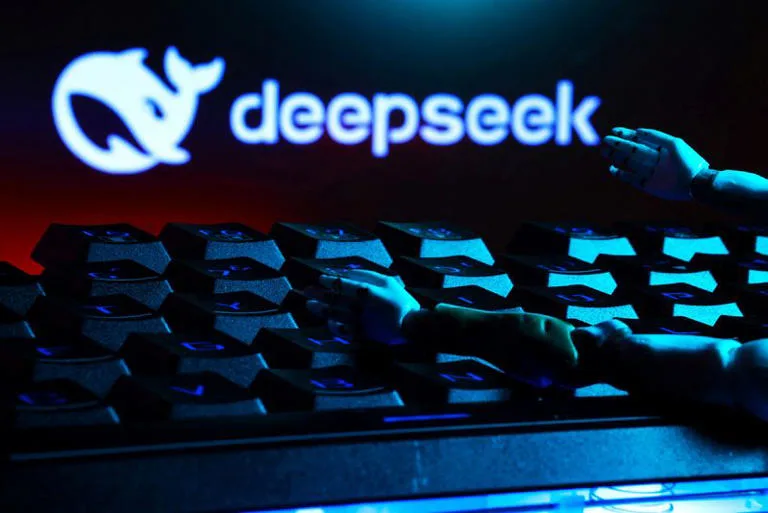 Tech stock selloff deepens as DeepSeek AI has reasoning capabilities