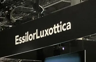 EssilorLuxottica production smart glasses Meta Milleri brands